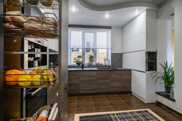 How To Choose A Pull Out Pantry?