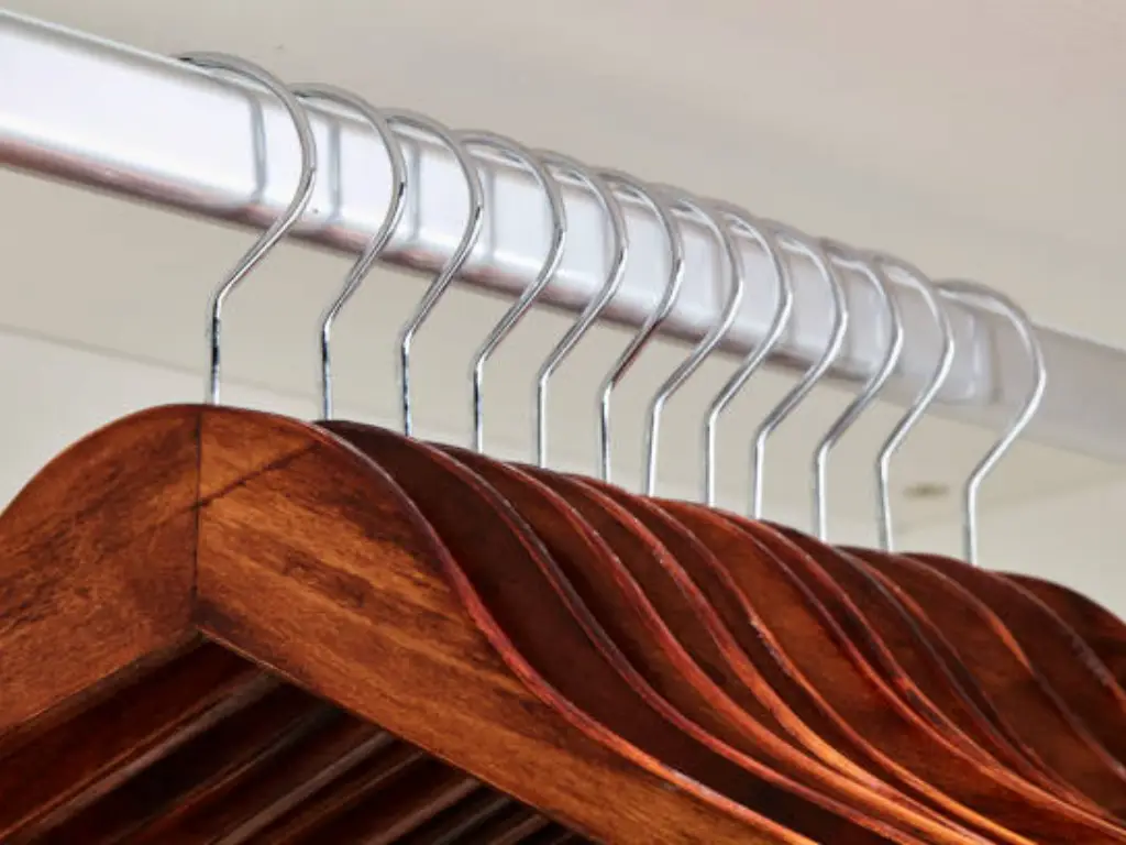 The Ultimate Guide to the Best Pull Down Closet Rod for Easy Access