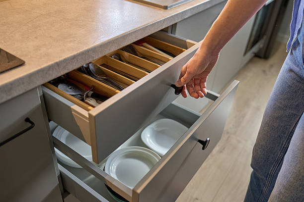 How to Organise Your Cutlery Drawer with a Drawer Organiser Cutlery Tray？