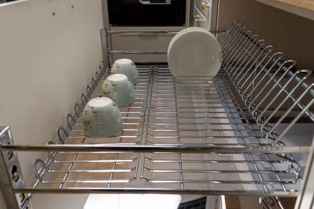 How to Maximize Kitchen Cabinet Space？