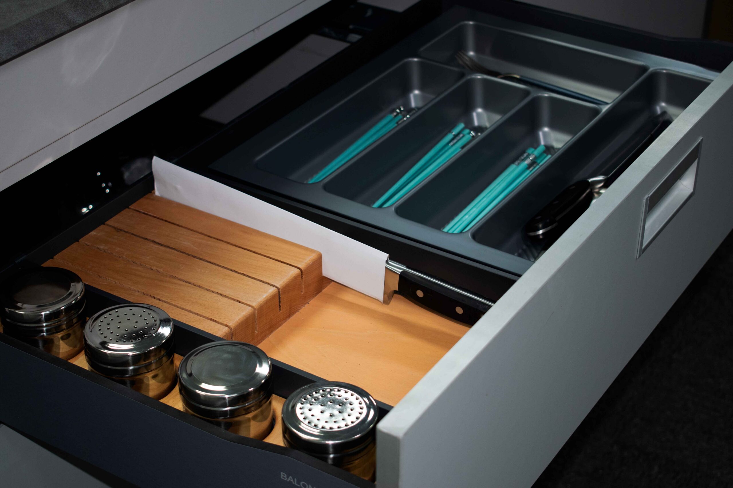 Plastic Cutlery Tray For Kitchen Drawer